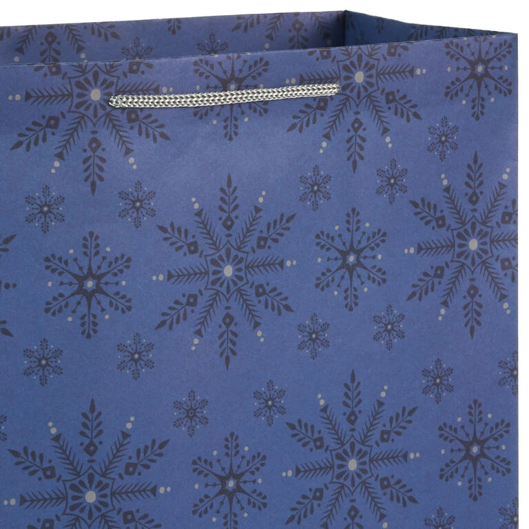 Hallmark Bulk Blue And Gray 18-Pack Holiday Gift Bags, Assorted Sizes And Designs 4 Hallmark Bulk Blue And Gray 18-Pack Holiday Gift Bags, Assorted Sizes And Designs - Image 4