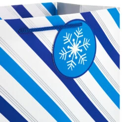 Hallmark Blue And Silver 8-Pack Holiday Gift Bags, Assorted Sizes And Designs 9 Hallmark Blue And Silver 8-Pack Holiday Gift Bags, Assorted Sizes And Designs -Hallmark Blue and Silver Holiday Gift Bags Bulk Pack XGB4895 04