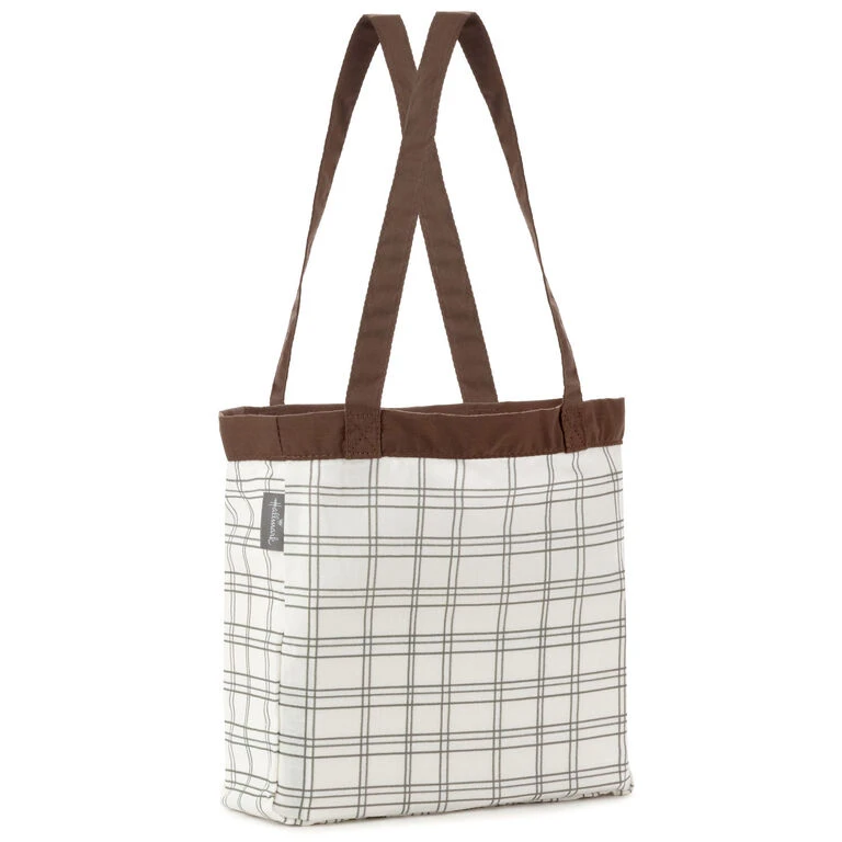 Hallmark My Zoo Activity Bag With Finger Puppets 3 Hallmark My Zoo Activity Bag With Finger Puppets - Image 3