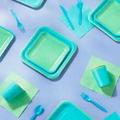 Hallmark Color Pop 96-Piece Tableware Basics Party Kit, Sea Green And Aqua 5 Hallmark Color Pop 96-Piece Tableware Basics Party Kit, Sea Green And Aqua -Hallmark Mint Green and Aqua Party in a Box Party Supplies 5CLP1005 03