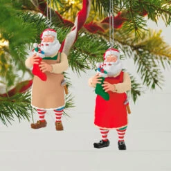 Hallmark Toymaker Santa Surprise Mystery Ornament 11 Hallmark Toymaker Santa Surprise Mystery Ornament -Hallmark Toymaker Santa Holding Stocking Keepsake Ornament 1999QGO2967 03
