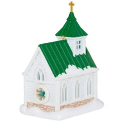 Hallmark Candlelight Service Ornament 11 Hallmark Candlelight Service Ornament -Hallmark White Church With Green Steeple Keepsake Ornament 2199QGO2767 06